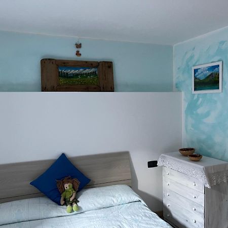 La Casa Di Pucci Nel Borgo Affrescato Di Parlasco Cortenova Dış mekan fotoğraf