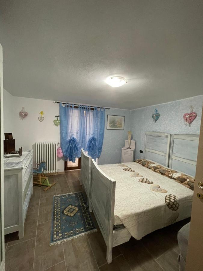 La Casa Di Pucci Nel Borgo Affrescato Di Parlasco Cortenova Dış mekan fotoğraf
